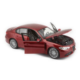 Bburago Alfa Romeo Giulia Modellauto 1:24