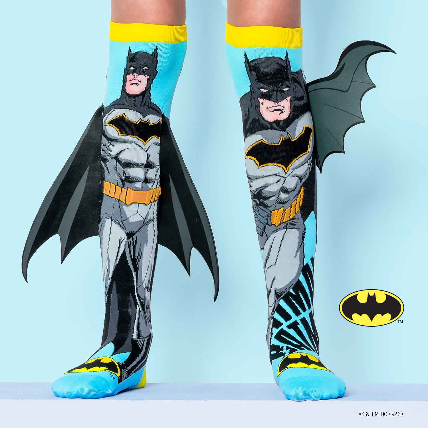Farbenfrohe Socken mit Batman Muster und 3D Applikationen, 6-99 Jahre geeignet