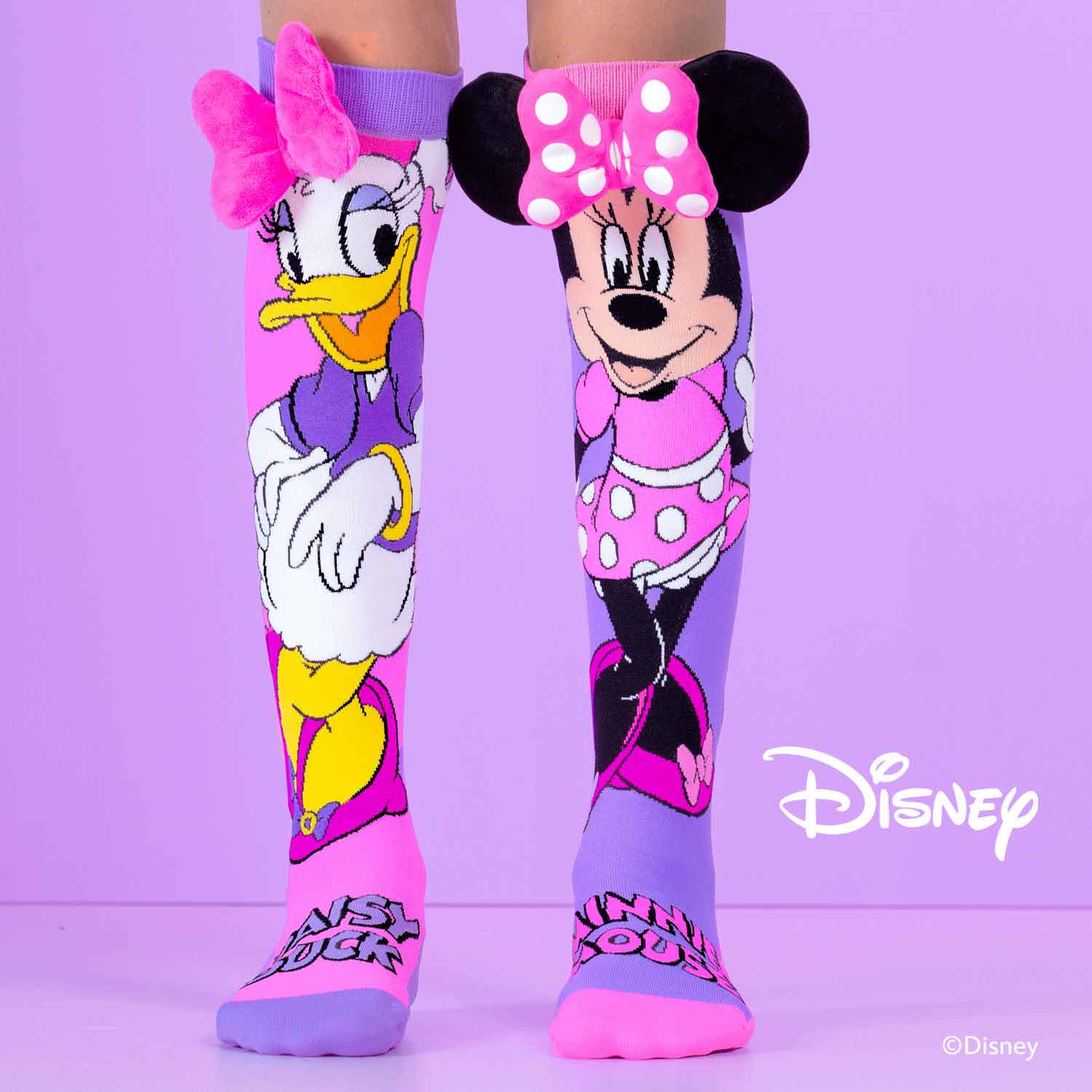Farbenfrohe Socken mit Minnie und Daisy Muster und 3D Applikationen, 6-99 Jahre geeignet
