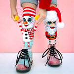 Farbenfrohe Socken mit Santa und Snowman Muster und 3D Applikationen, 6-99 Jahre geeignet