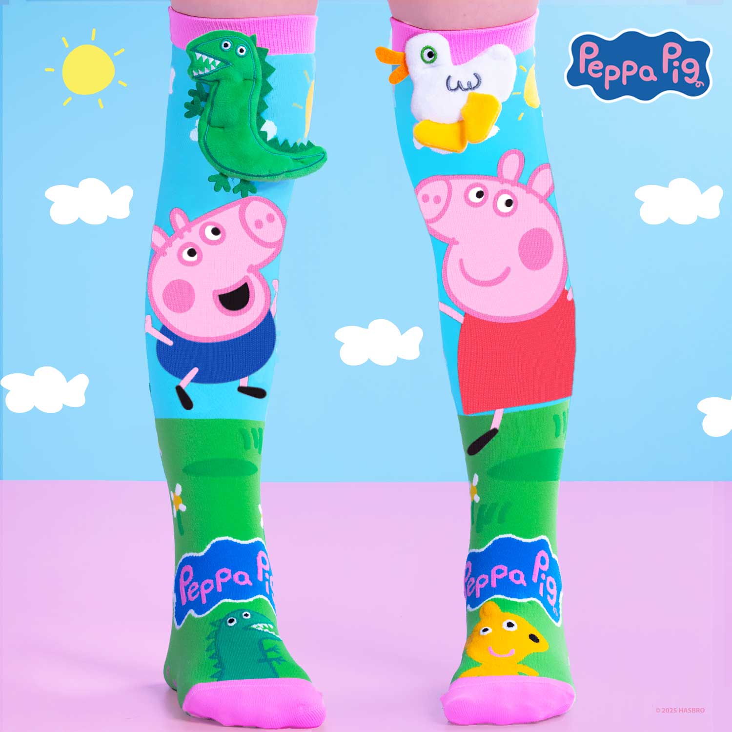 Farbenfrohe Socken mit Peppa Pig und George Muster und 3D Applikationen, 6-99 Jahre geeignet