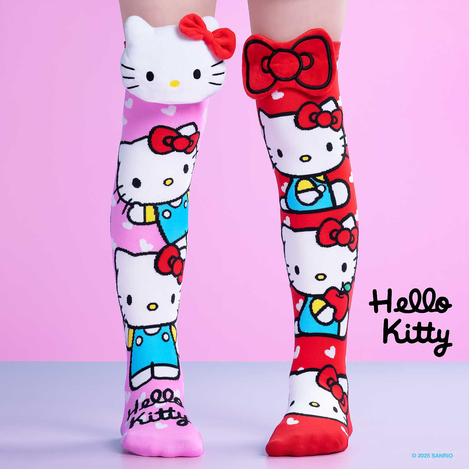 Farbenfrohe Socken mit Hello Kitty Muster und 3D Applikationen, 6-99 Jahre geeignet