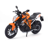 Motorradmodell KTM 1290 Super Duke R orange im Maßstab 1:12