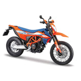 Motorradmodell KTM 690 SMC R orange im Maßstab 1:12