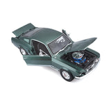 Maisto Ford Mustang GTA Fastback (1967) Modellauto 1:18