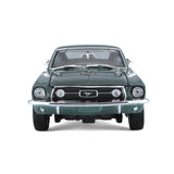 Maisto Ford Mustang GTA Fastback (1967) Modellauto 1:18