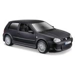 Modellauto VW Golf R32 matt schwarz 1:24