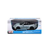 Maisto Porsche 911 Targa 4 GTS (992.2) Modellauto 1:18