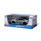 Maisto Porsche 911 Targa 4 GTS (992.2) Modellauto 1:18