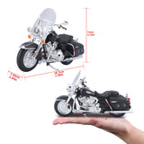 Maisto FLHRC Road King Classic (2013) Motorradmodell 1:12