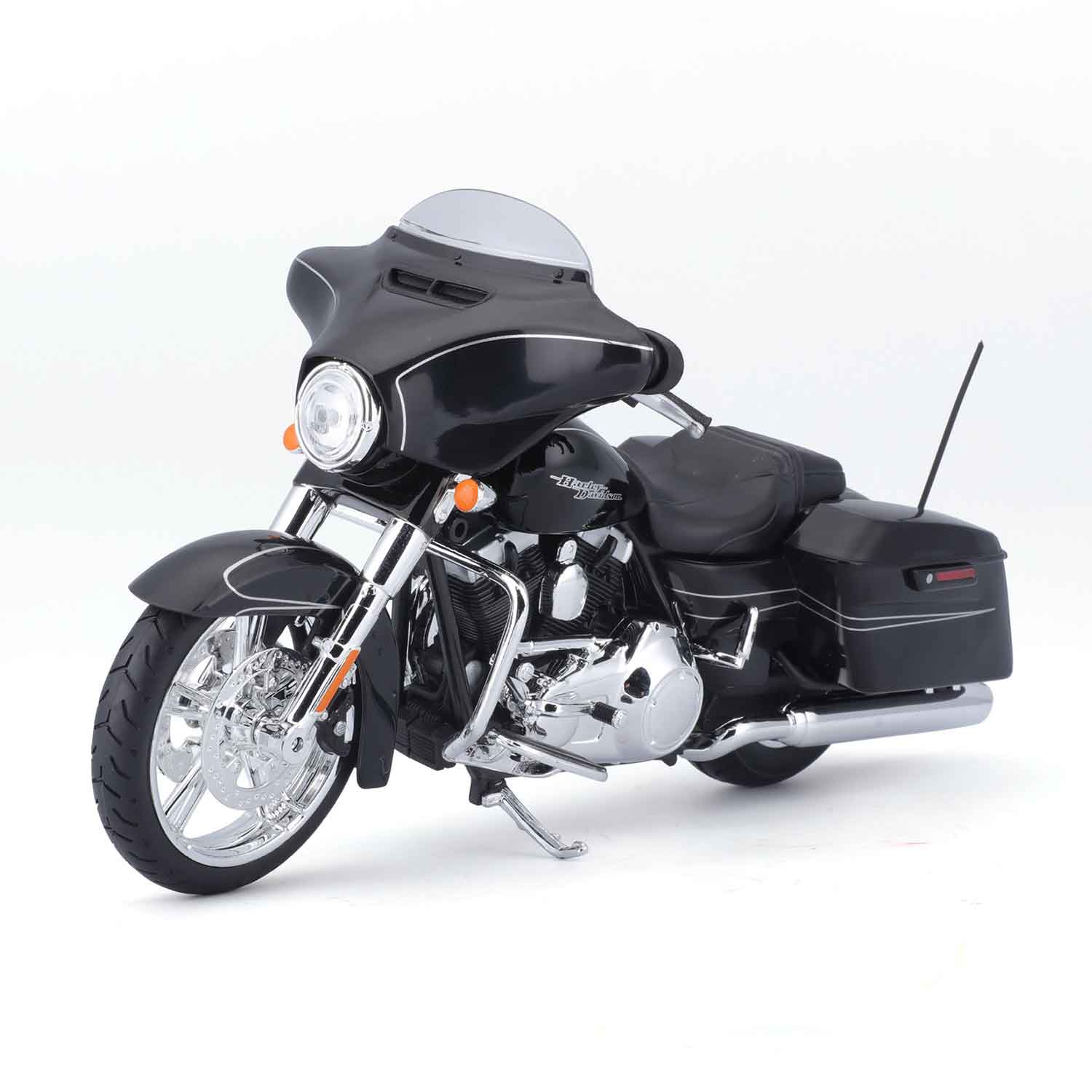 Motorradmodell Street Glide Special von 2015 schwarz im Maßstab 1:12