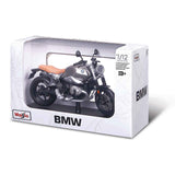 Maisto SE BMW R Nine T Scrambler Motorradmodell auf Sockel 1:12