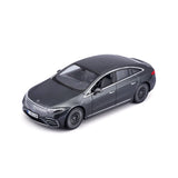 Modellauto Mercedes EQS  grau im Maßstab 1:24