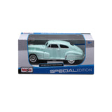 Maisto Chevrolet Fleetline Aerosedan ´48 Modellauto 1:24