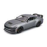 Modellauto Ford Mustang Darkhorse ´24 grau im Maßstab 1:24