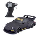 Ferngesteuertes Fahrzeug RC Porsche 993 RWB 2,4 GHz 1:24 matt schwarz